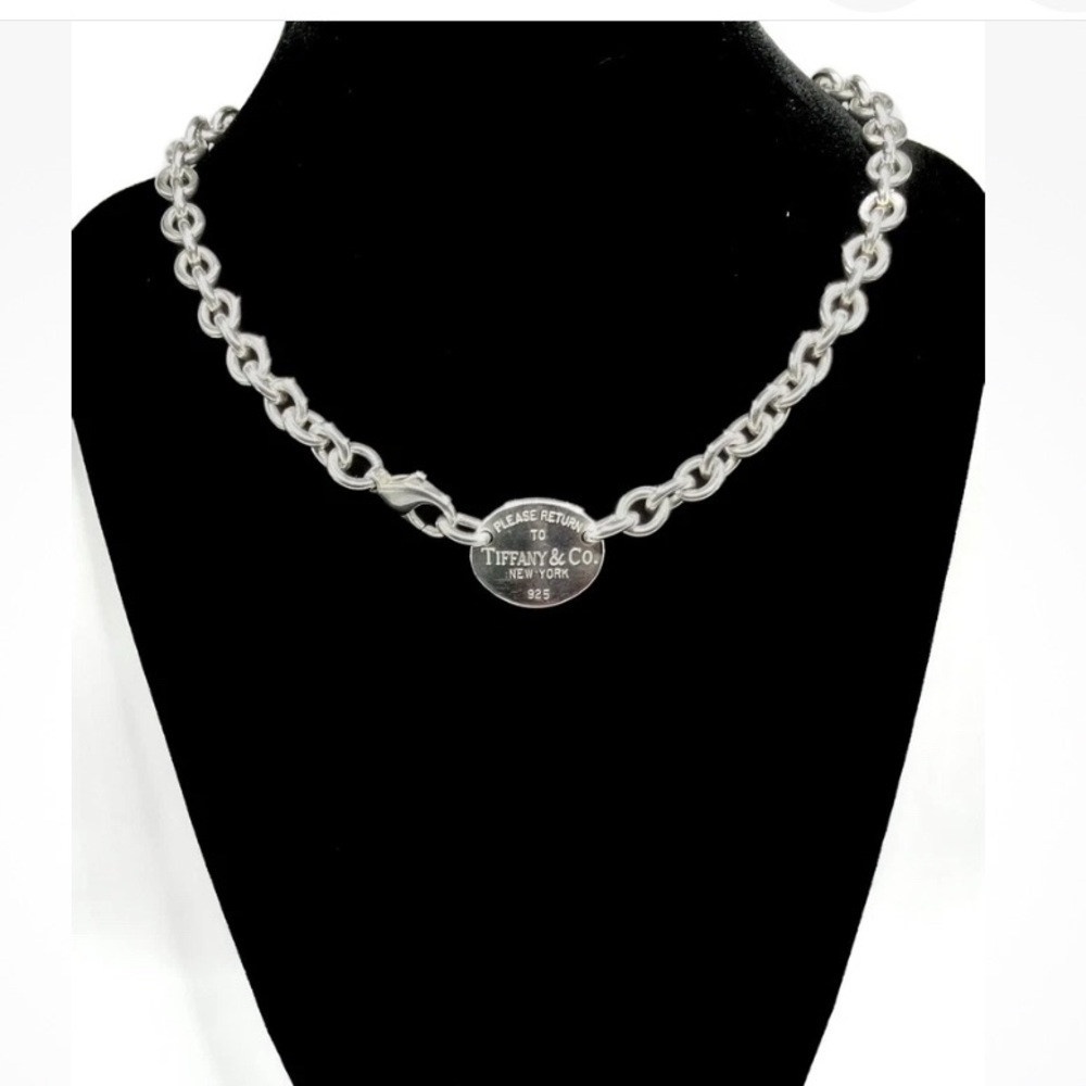 Tiffany & Co. Oval Tag Choker Necklace